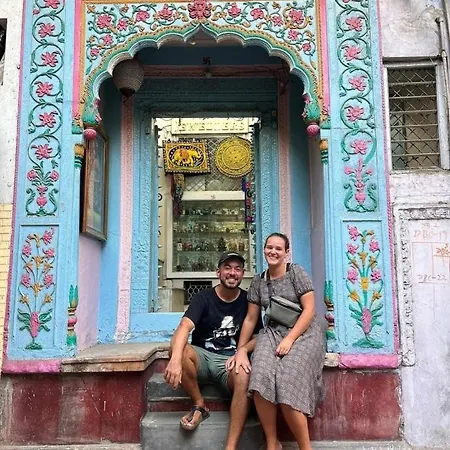 Hotel Yes Boss By Backpackers Heaven Right In Centre Of New Delhi